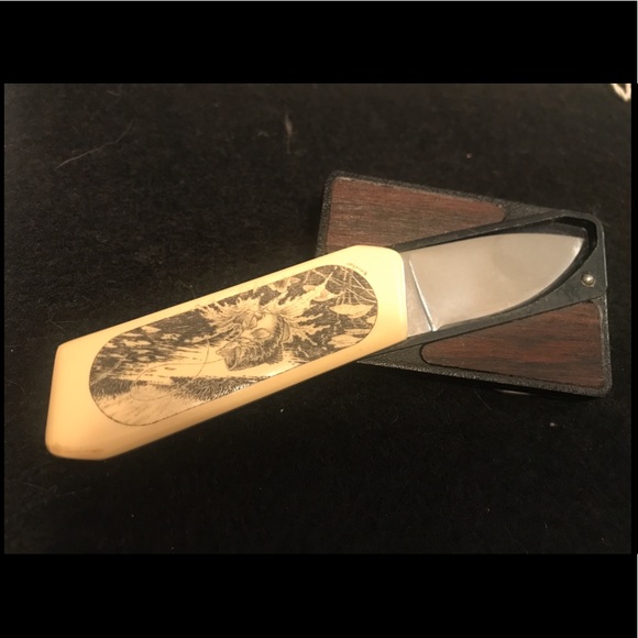 Rare GERBER Touché Knife Belt Buckle Bass Fish Scrimshaw ivory Brown Stainless - Picture 5 of 9